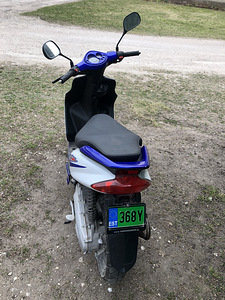 Yamaha Jog R 2016 (5 foto / 5)
