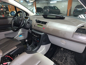 Citroen c4 1.6 diisel HDI 2005 (12 foto / 15)