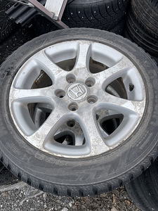 Honda Civic 8 varuosadeks (8 foto / 10)