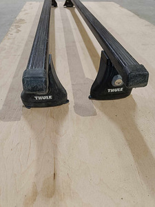 Thule ja Volvo katuseraami komplektid ja paigalduskomplekt (6 foto / 10)
