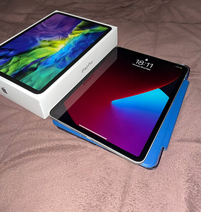 iPad pro 11” 128GB only WI-FI (2020) (2 foto / 2)