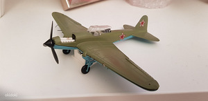 Ründelennuk Il-2 (2 foto / 8)