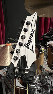 Ibanez RG350 DX (3 foto / 4)