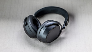 Sennheiser Momentum 4 (1 foto / 1)