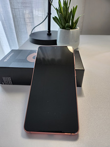 Samsung Galaxy S21 5G (2 foto / 7)