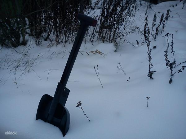 Лопата и щетка для снега в машину (фото #8)