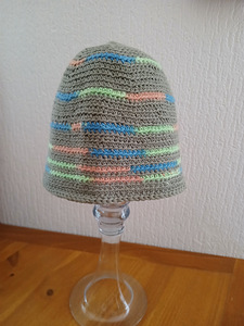 Käsitöö, suvised mütsid/ baretid (unisex) (6 foto / 10)
