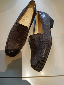 Новые финские кожаные туфли 39,5