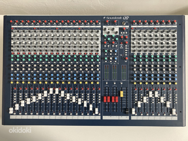 Soundcraft LX7II 24-kanaliga analoog mikserpult