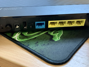 Asus router wifi 2,4 / 5 Ghz (3 foto / 4)