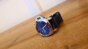 Uued meeste käekellad Panerai Luminor GMT (2 foto / 4)