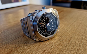 Uued meeste käekellad Bvlgari Octo Worldtimer (2 foto / 3)