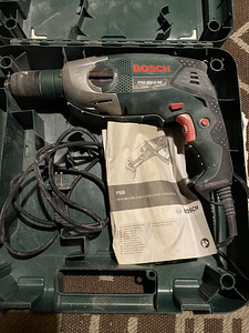 Перфоратор bosch (2 фото из 2)