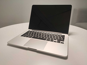 MacBook Pro Retina 13" Early 2015 (1 foto / 8)