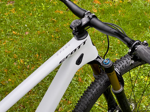 Scott Spark 900 RC Ultimate (L) (2 foto / 10)