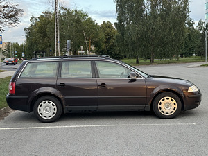 Volkswagen Passat 4motion 1.9 TDI 96kw (4 foto / 8)