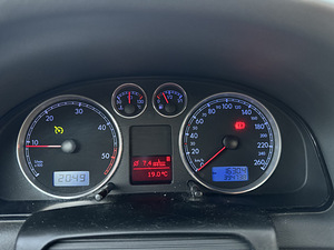 Volkswagen Passat 4motion 1.9 TDI 96kw (7 foto / 8)