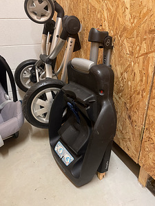 Maxi-Cosi turvahäll, ISOFIX EasyFix alus ja käru raam (5 foto / 7)