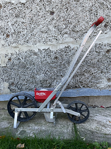 EarthWay Precision Garden Seeder (1 foto / 3)