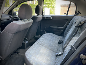 Opel Astra 1.6 55kW (12 foto / 12)