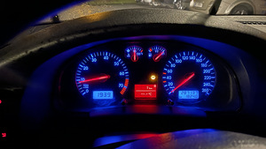 Volkswagen Passat (7 foto / 7)