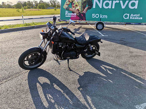Honda magna vf 750c (2 foto / 3)