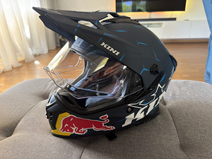 ADVENTURE KIIVER ONEAL KINI RED BULL ADV X 2.0 (2 foto / 3)