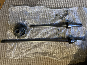 Veovõll/osad: SUZUKI JIMNY (1 foto / 5)