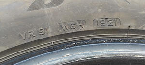 Шины Bridgestone Blizzak LM005 255/55 R18 (5 фото из 8)
