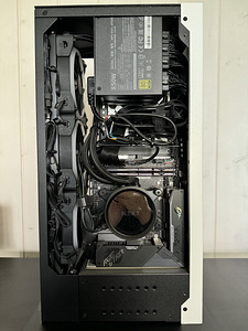 Lauaarvuti, Ryzen 9 5900x, RX6900XT, 1TB NVMe SSD, 32GB DDR4 (2 foto / 3)