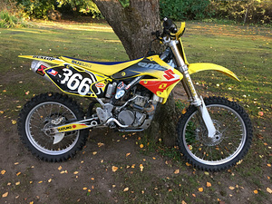 Suzuki rmz 250 (2 foto / 6)
