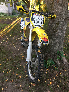 Suzuki rmz 250 (3 foto / 6)