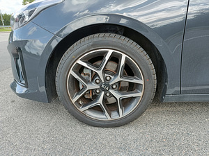 Kia Ceed Sportswagon GT-Line (13 foto / 13)