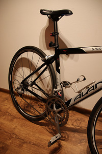 Maanteeratas Avanti Giro Pro M (7 foto / 10)
