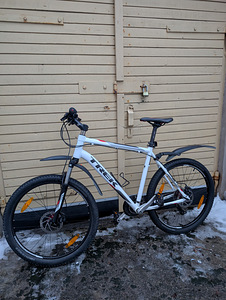 Maastikuratas MTB Trek 3700 26" (5 foto / 10)