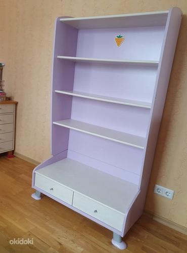 Комплект мебели: шкаф комод стол книжная полка (фото #8)