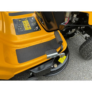 Cub Cadet LT2 kogujaga murutraktor (6 foto / 7)