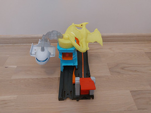 Hot Wheels City Ptero Port Attack Play Set GBF94 (2 foto / 2)