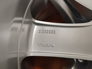 Müüa uued Volvo veljed (4 foto / 4)