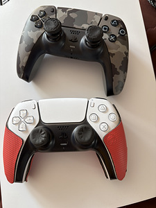 Sony PS5 цифровая версия + 2 контроллера (6 фото из 7)