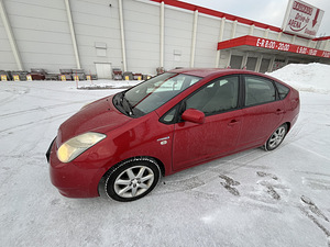 Toyota Prius (1 foto / 9)