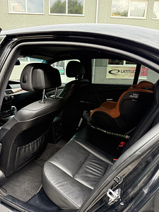 BMW 520d LCI 130kW (6 foto / 13)
