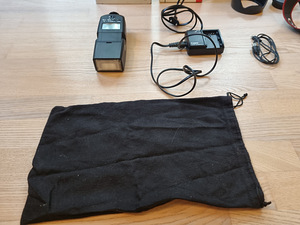 Canon 40D, New tripod, MATZ AF1 flash, Canon bag, 2 batt. (2 foto / 9)