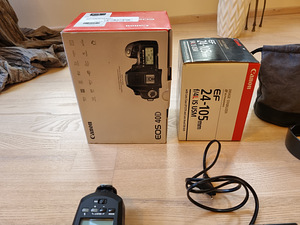 Canon 40D, New tripod, MATZ AF1 flash, Canon bag, 2 batt. (4 foto / 9)