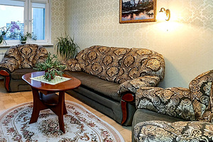 Диван-кровать и 2 кресла (1 фото из 1)