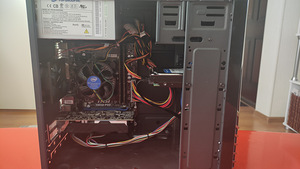 INTEL i5 4460 3.2GHz GTX 1050TI 4GB 8GB RAM (5 foto / 5)