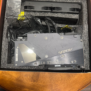 AORUS GeForce RTX 3090 XTREME WATERFORCE 24GB (2 foto / 7)