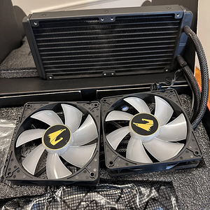 AORUS GeForce RTX 3090 XTREME WATERFORCE 24GB (3 foto / 7)