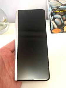 Samsung Galaxy Z Fold 3 5G 256GB (2 фото из 5)