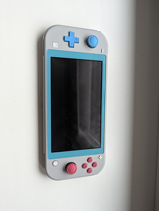 Nintendo Switch Lite Pokémon Edition + Оригинальный чехол (1 фото из 4)